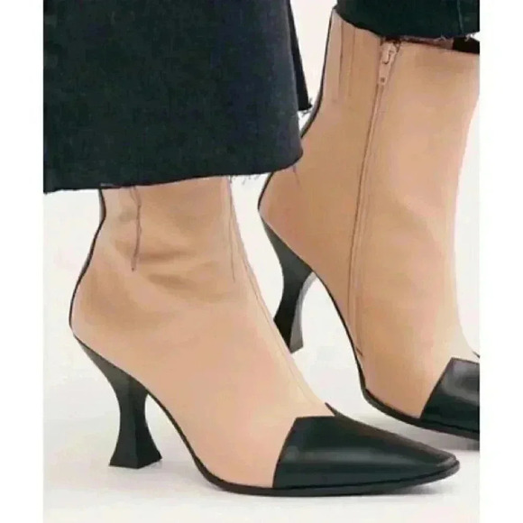 Jeffrey Campbell By Free People Victoria Heel Boot - Picture 3 of 4